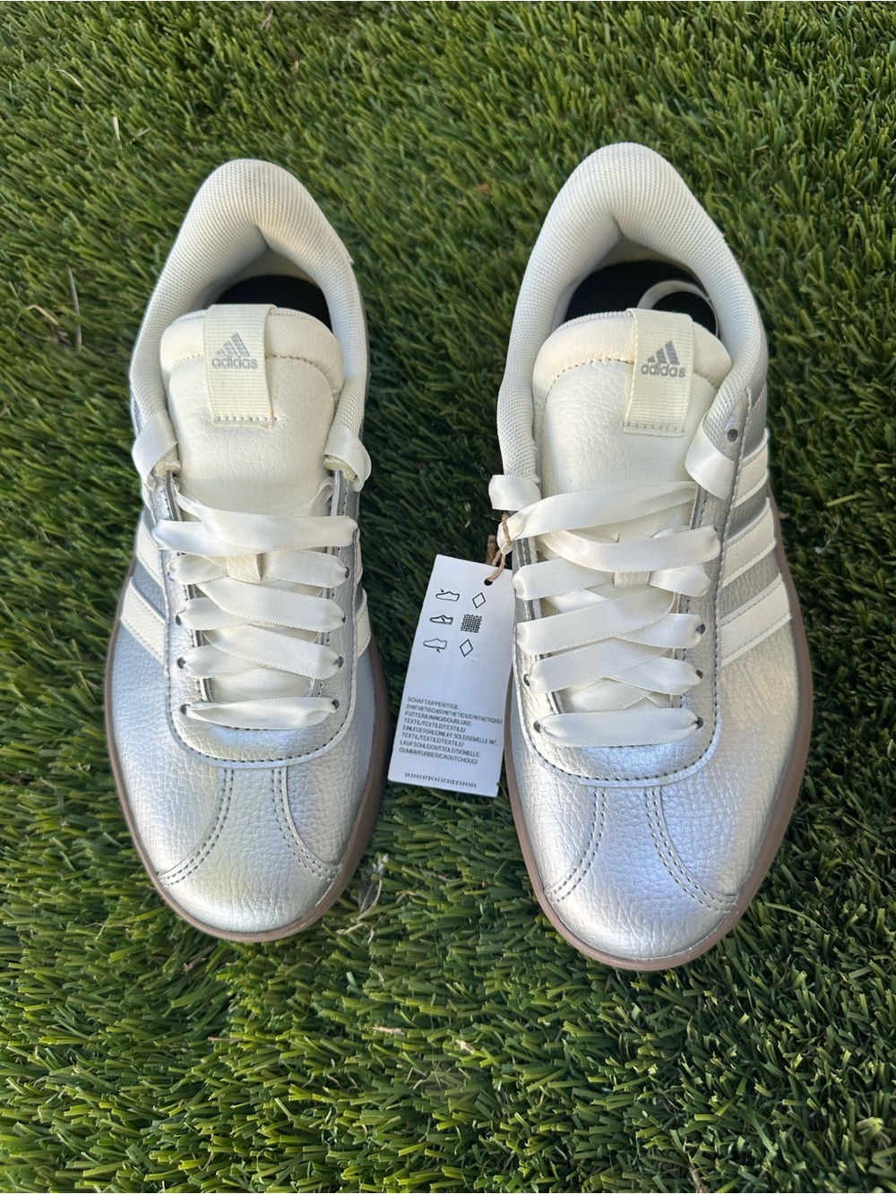 NEW Adidas VI Court 3.0 Size 6 Metallic Silver White Sportswear Sneaker 
Women